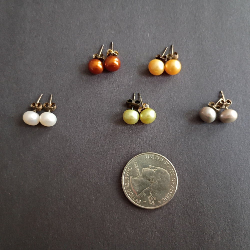 Elegant Multi-Color Pearl Stud Earrings Set